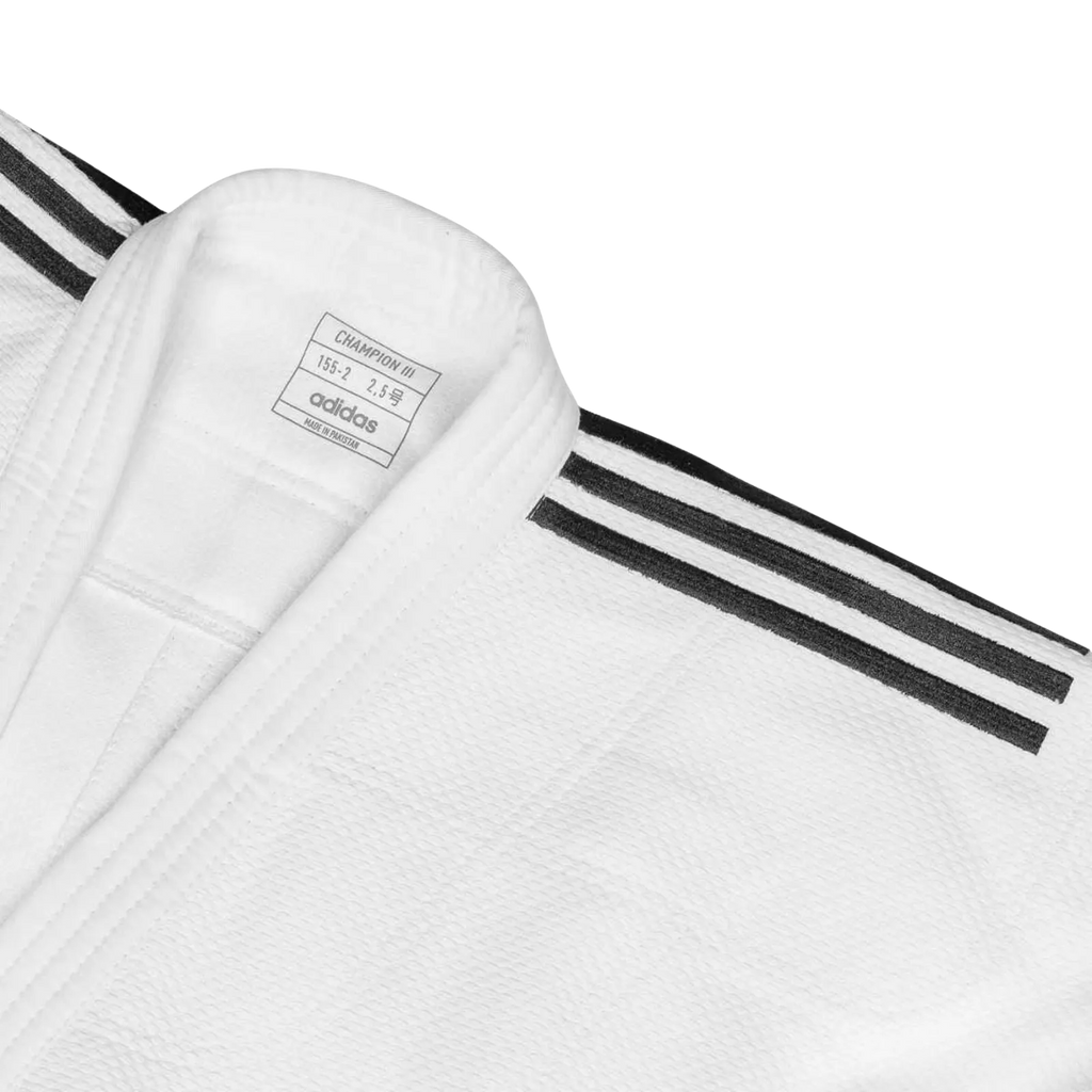 Adidas Champion III IJF judopak slimfit wit Pakken